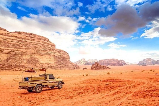Lahbab Desert Safari: The Ultimate Adventure in Red Dunes